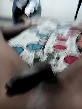 Snapshot of Ronaldo_707 chatting on December 20, 2025, 11:34 pm Ronaldo 707 online show from December 20, 2025, 11:34 pm