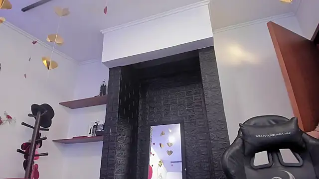 Snapshot of maylin_yung chatting on March 3, 2025, 6:12 pm maylin yung online show from March 3, 2025, 6:12 pm