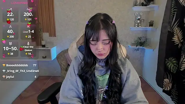 Snapshot of mia_catt05 chatting on January 10, 2025, 8:51 am mia catt05 online show from January 10, 2025, 8:51 am