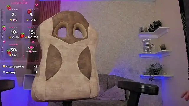 Snapshot of mia_catt05 chatting on February 2, 2025, 9:30 am mia catt05 online show from February 2, 2025, 9:30 am