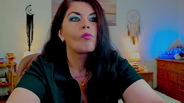 Snapshot of EllenGrace chatting on July 20, 2026, 9:12 am EllenGrace online show from July 20, 2026, 9:12 am