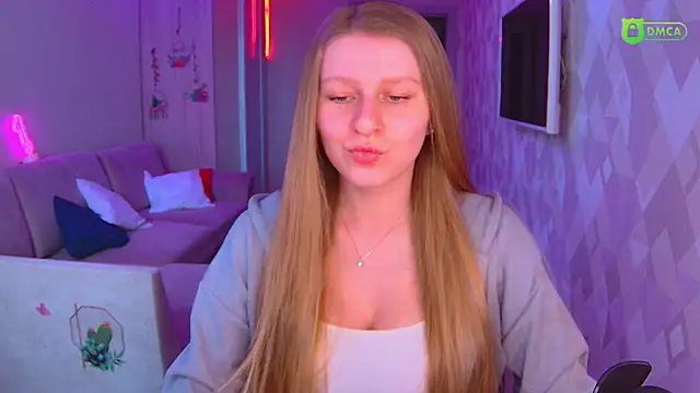 AmaliaQueen online show from March 22, 2025, 1:08 pm