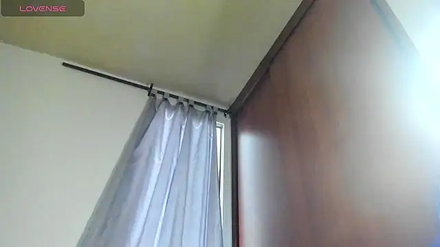 xia ebonyts online show from September 25, 2025, 11:36 am