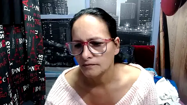 Snapshot of Nastylatinaxxx chatting on December 28, 2024, 12:45 pm Nastylatinaxxx online show from December 28, 2024, 12:45 pm