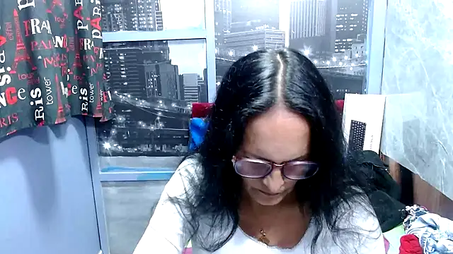 Snapshot of Nastylatinaxxx chatting on January 19, 2025, 12:06 am Nastylatinaxxx online show from January 19, 2025, 12:06 am