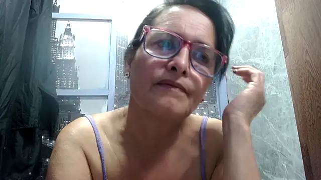 Snapshot of Nastylatinaxxx chatting on September 12, 2025, 12:11 am Nastylatinaxxx online show from September 12, 2025, 12:11 am