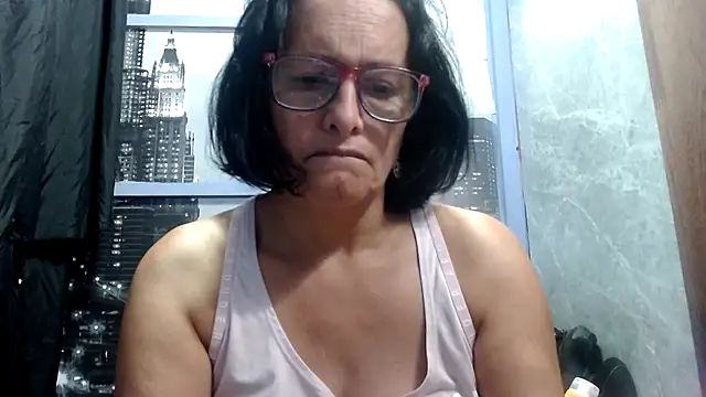 Snapshot of Nastylatinaxxx chatting on October 26, 2025, 12:22 pm Nastylatinaxxx online show from October 26, 2025, 12:22 pm