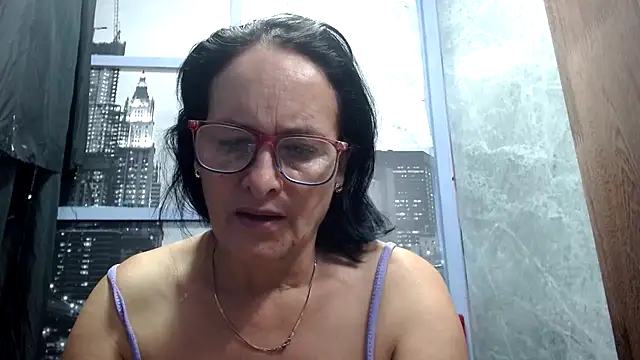 Snapshot of Nastylatinaxxx chatting on December 1, 2025, 12:10 pm Nastylatinaxxx online show from December 1, 2025, 12:10 pm