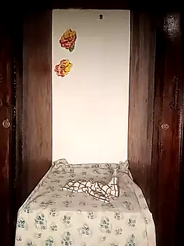 Snapshot of The-Peach-Flexer chatting on September 26, 2025, 9:08 pm The-Peach-Flexer online show from September 26, 2025, 9:08 pm