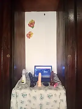 Snapshot of The-Peach-Flexer chatting on November 26, 2025, 9:16 pm The-Peach-Flexer online show from November 26, 2025, 9:16 pm