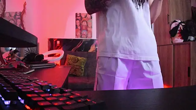 Snapshot of Sisoyalejo420 chatting on January 14, 2026, 3:34 am Sisoyalejo420 online show from January 14, 2026, 3:34 am