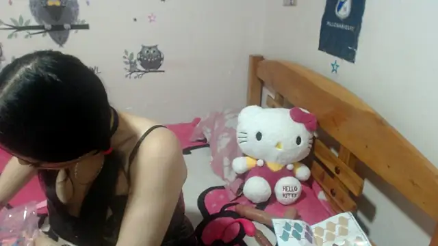 montthbluee online show from November 25, 2025, 1:05 am