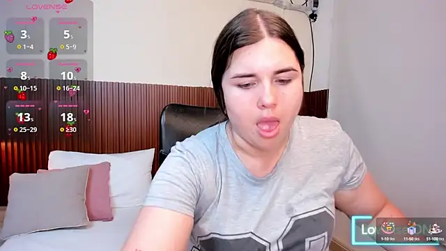 Aabby lee online show from October 12, 2025, 7:46 pm