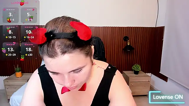 Aabby lee online show from October 18, 2025, 6:52 pm