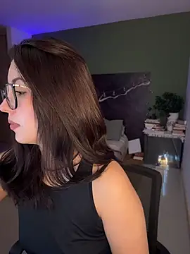 EmaSaenz online show from June 20, 2026, 10:01 pm
