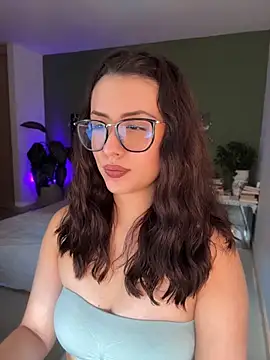 EmaSaenz online show from June 25, 2026, 10:03 pm