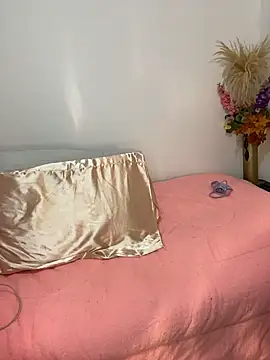 Snapshot of manuela_star chatting on February 21, 2026, 1:39 am manuela star online show from February 21, 2026, 1:39 am