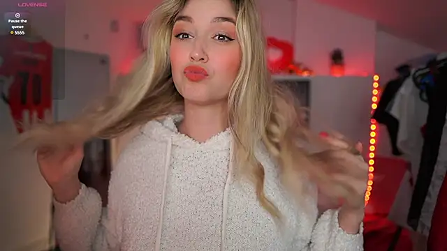 Snapshot of Alexis___Texas chatting on March 22, 2025, 7:20 pm Alexis Texas online show from March 22, 2025, 7:20 pm