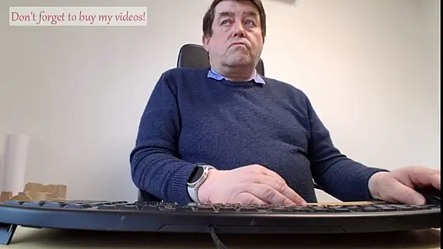 Snapshot of sympatrique chatting on February 5, 2026, 2:11 pm sympatrique online show from February 5, 2026, 2:11 pm