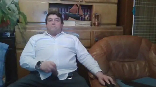 Snapshot of sympatrique chatting on February 13, 2026, 7:32 pm sympatrique online show from February 13, 2026, 7:32 pm