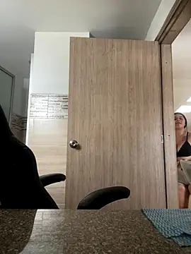 alina stark online show from December 18, 2025, 8:04 pm