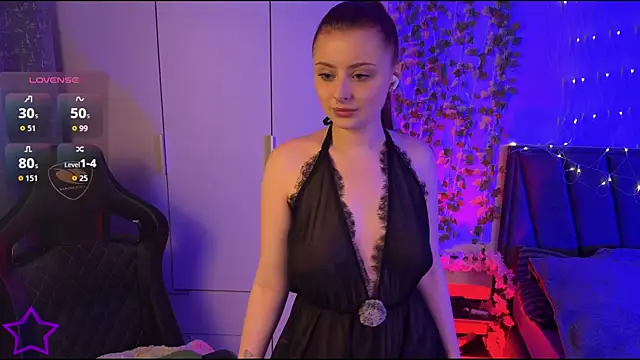 RozieRose online show from April 23, 2026, 9:17 pm