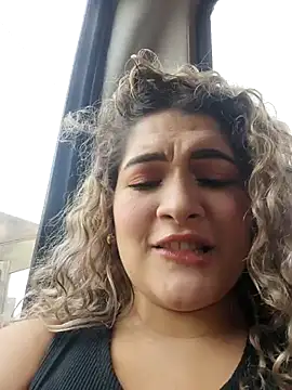 Sara smiiith211 online show from March 13, 2026, 8:26 pm