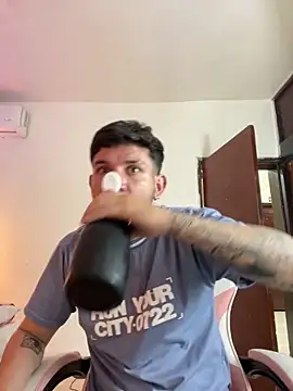 Lia sex69 online show from March 16, 2025, 7:15 am