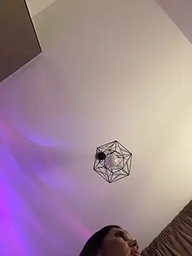 babyyboomm online show from October 27, 2025, 1:09 am