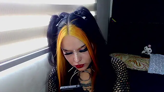 Snapshot of jannaink_ chatting on February 7, 2025, 8:42 pm jannaink online show from February 7, 2025, 8:42 pm