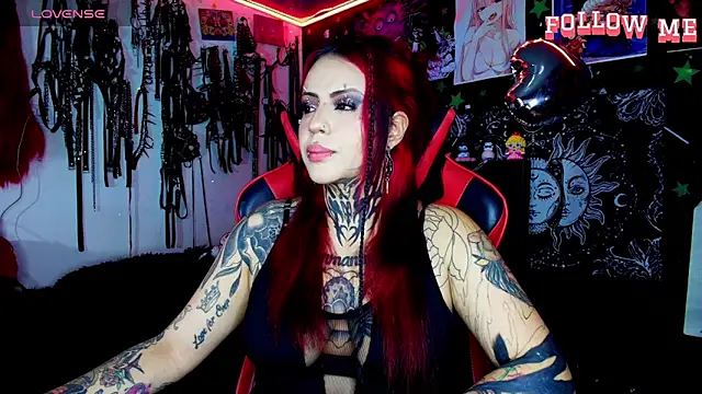 jannaink  online show from December 13, 2025, 11:32 pm