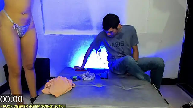 Snapshot of Threesome-no-mercy chatting on February 2, 2026, 7:34 pm Threesome-no-mercy online show from February 2, 2026, 7:34 pm