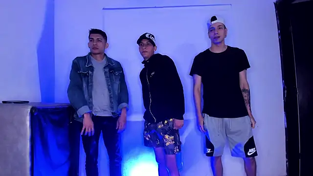 Snapshot of Threesome-no-mercy chatting on February 8, 2026, 1:31 am Threesome-no-mercy online show from February 8, 2026, 1:31 am