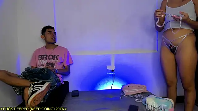 Snapshot of Threesome-no-mercy chatting on February 16, 2026, 7:32 pm Threesome-no-mercy online show from February 16, 2026, 7:32 pm