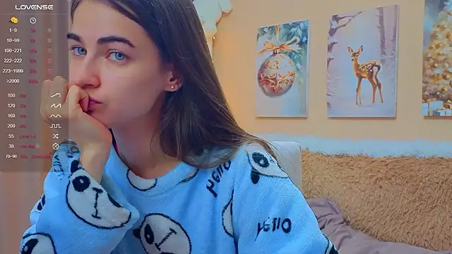 Snapshot of AstoriyaNight chatting on January 18, 2026, 12:53 pm AstoriyaNight online show from January 18, 2026, 12:53 pm