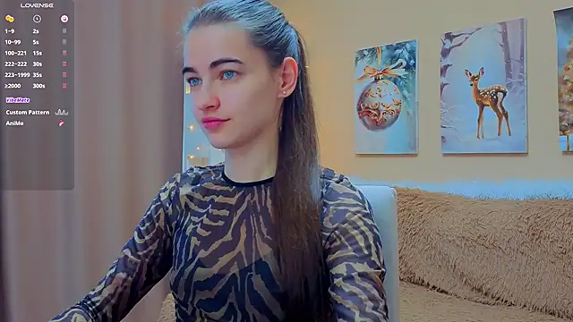 Snapshot of AstoriyaNight chatting on February 7, 2026, 7:12 am AstoriyaNight online show from February 7, 2026, 7:12 am