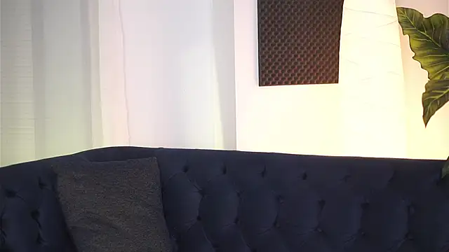 Snapshot of NicoleSarahX chatting on March 2, 2025, 8:18 pm NicoleSarahX online show from March 2, 2025, 8:18 pm