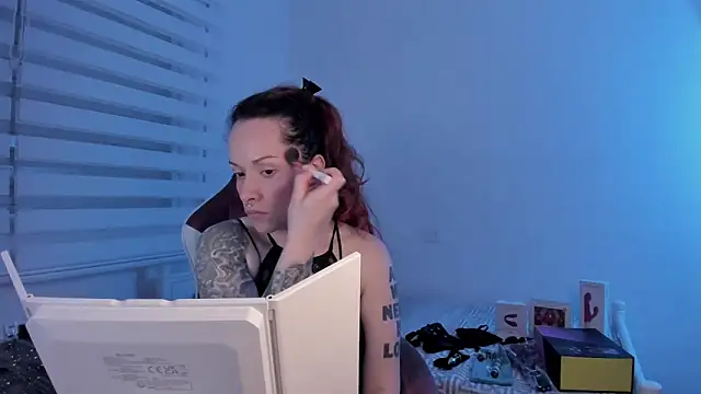 Domina Deivis online show from February 19, 2025, 6:11 am