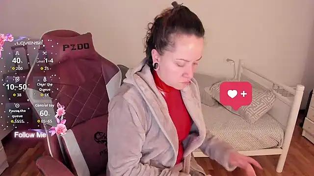 Snapshot of Domina_Deivis chatting on January 6, 2026, 7:12 am Domina Deivis online show from January 6, 2026, 7:12 am