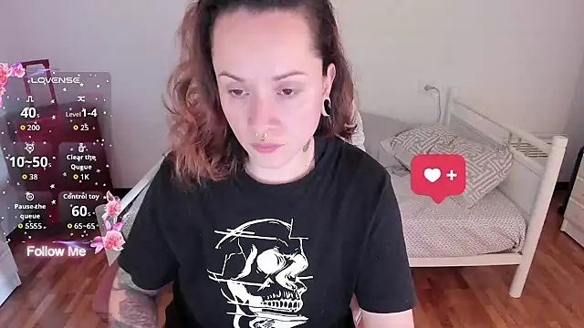 Snapshot of Domina_Deivis chatting on January 7, 2026, 12:29 pm Domina Deivis online show from January 7, 2026, 12:29 pm