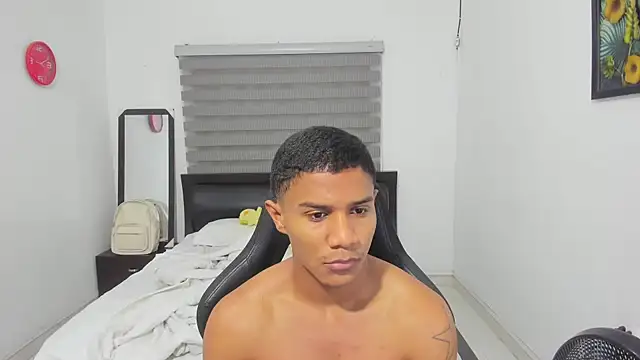 Snapshot of corzoethan chatting on February 26, 2026, 11:59 pm corzoethan online show from February 26, 2026, 11:59 pm