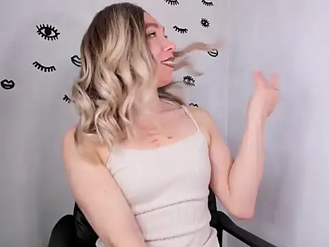 Snapshot of victoria_qq chatting on November 11, 2025, 6:52 pm victoria qq online show from November 11, 2025, 6:52 pm