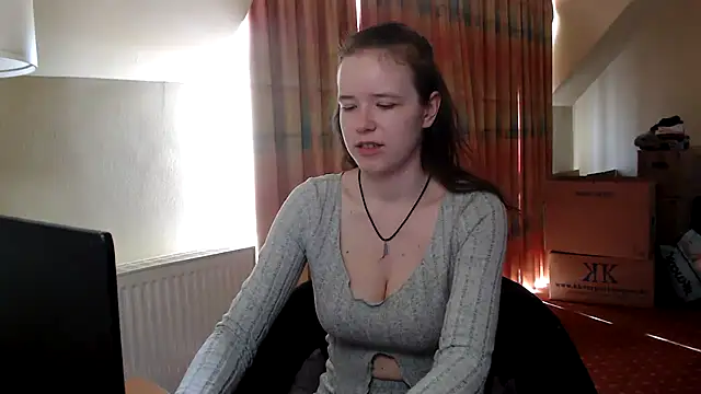 Snapshot of Princess-Lilly chatting on January 19, 2025, 1:01 pm Princess-Lilly online show from January 19, 2025, 1:01 pm