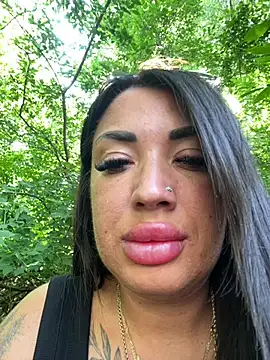 RuslanaXX online show from June 21, 2026, 5:43 am