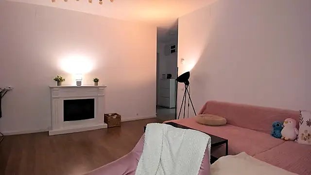 AnysaSmith online show from May 21, 2026, 2:07 am