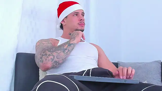 NoahhBrown online show from December 20, 2025, 10:50 pm