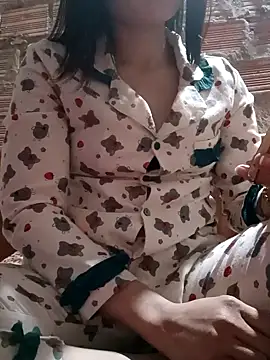 Snapshot of Blythe_69 chatting on January 29, 2025, 11:51 am Blythe 69 online show from January 29, 2025, 11:51 am