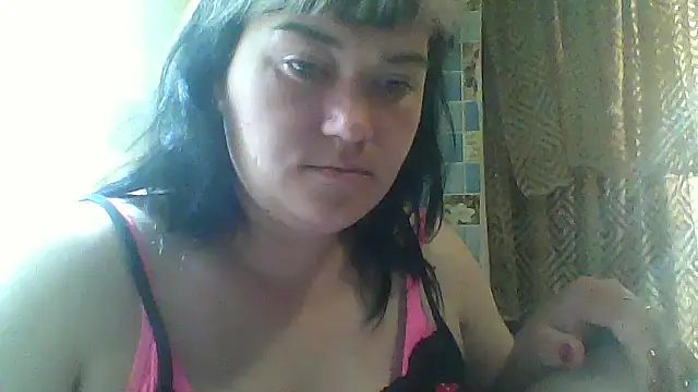 HollyLaBerry online show from May 22, 2026, 7:15 am