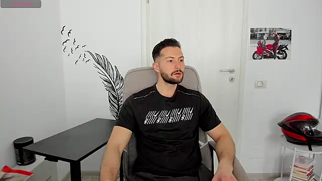 ZackFraser online show from April 2, 2026, 6:33 am