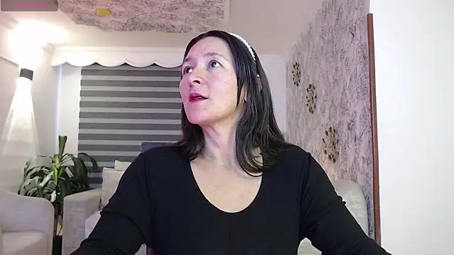  Alice Horny Gh online show from September 23, 2025, 7:17 pm